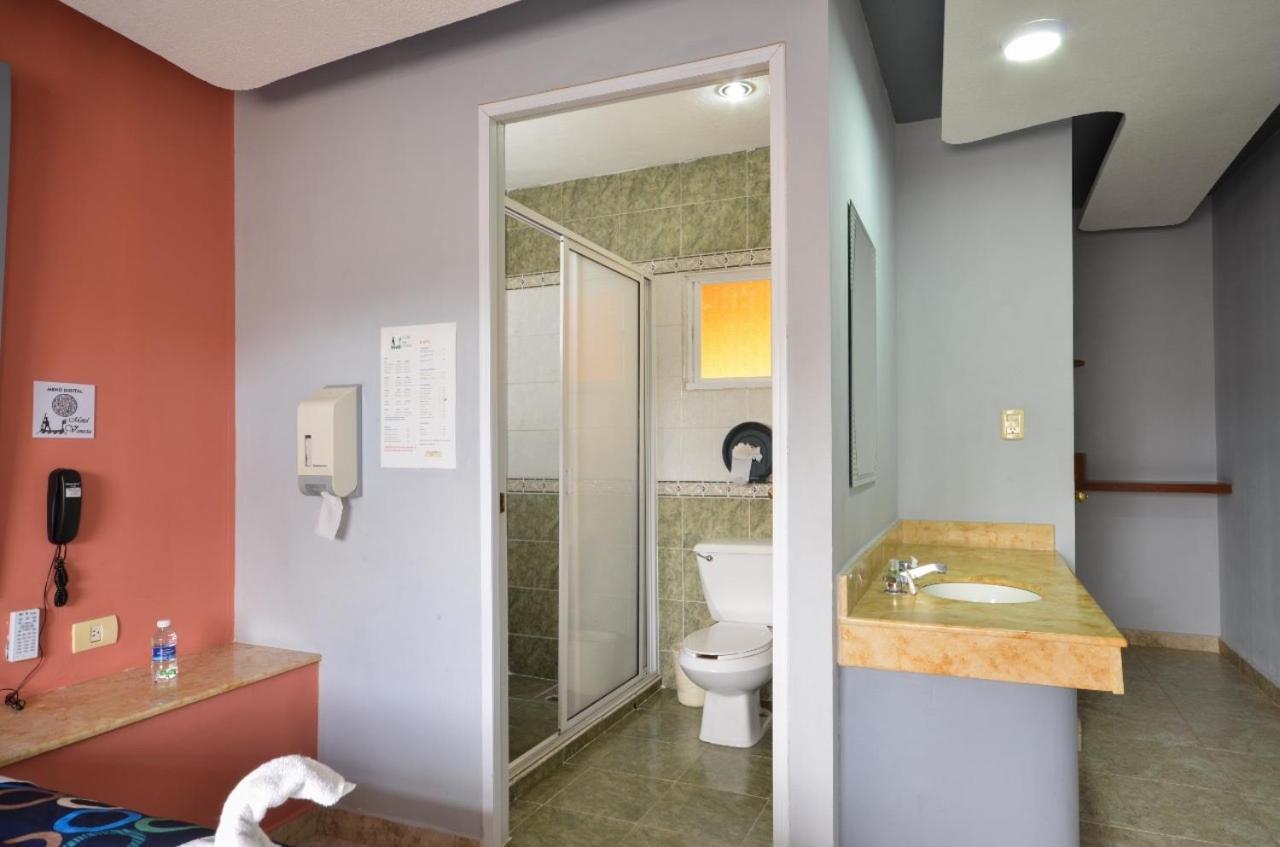Momoxpan Motel Venecia المظهر الخارجي الصورة